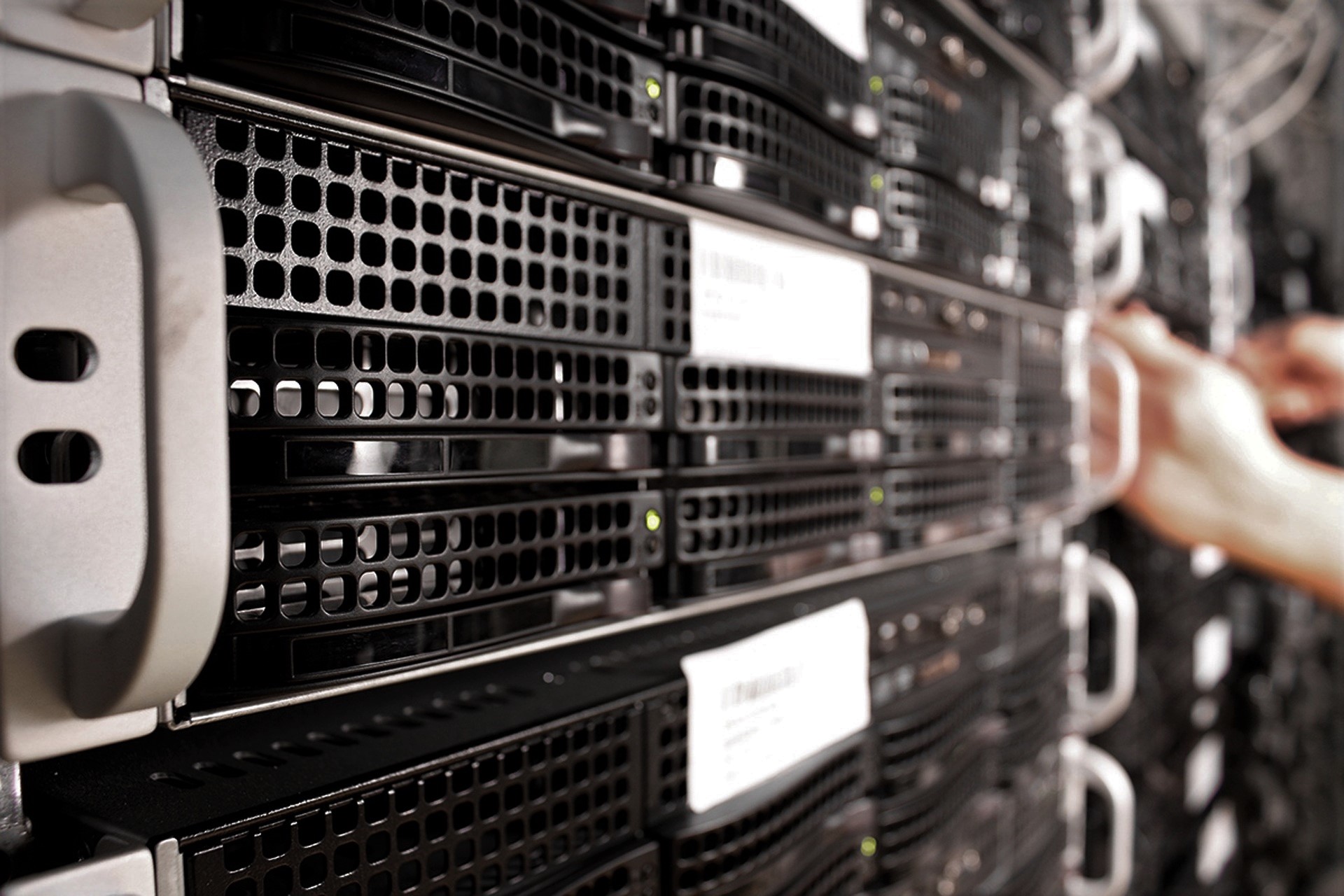 株式会社サンワテック